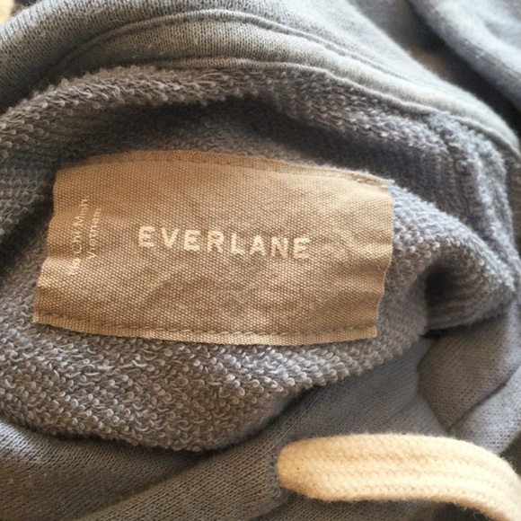 Everlane- The Lightweight French Terry  Hoodie. Size S - Picture 9 of 11